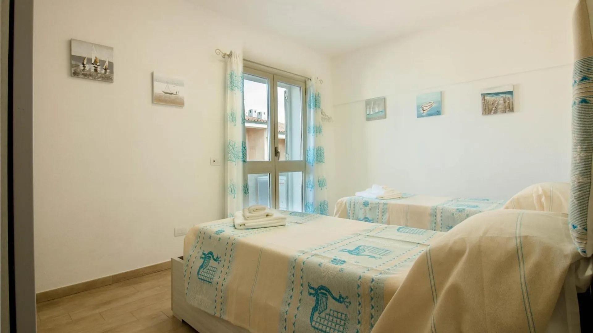 Lovely Apartment Near Palau Beach With Terrace!