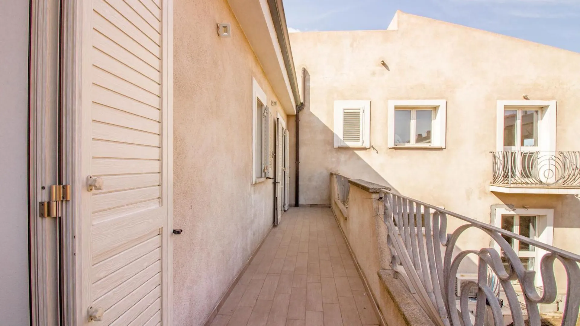 Lovely Apartment Near Palau Beach With Terrace! 0*,  Italy